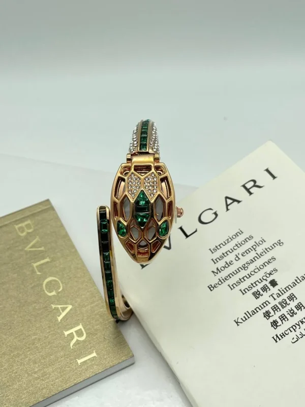 .    BVLGARI Platonic Custom Antique snake