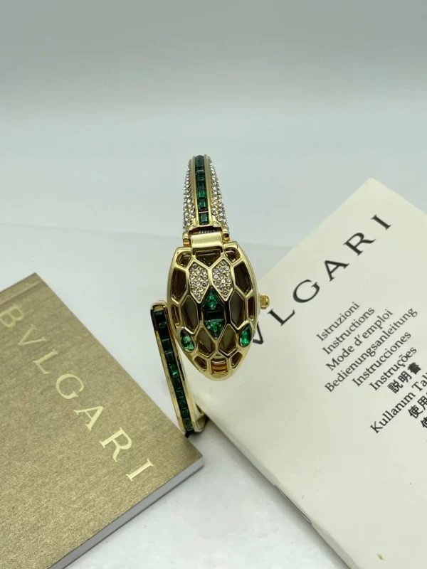.    BVLGARI Platonic Custom Antique snake