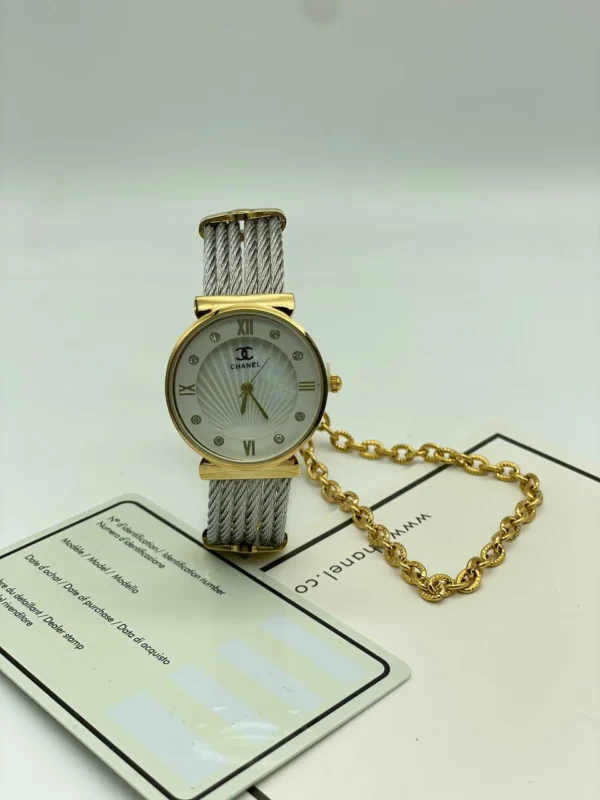 .Montre  CHANEL