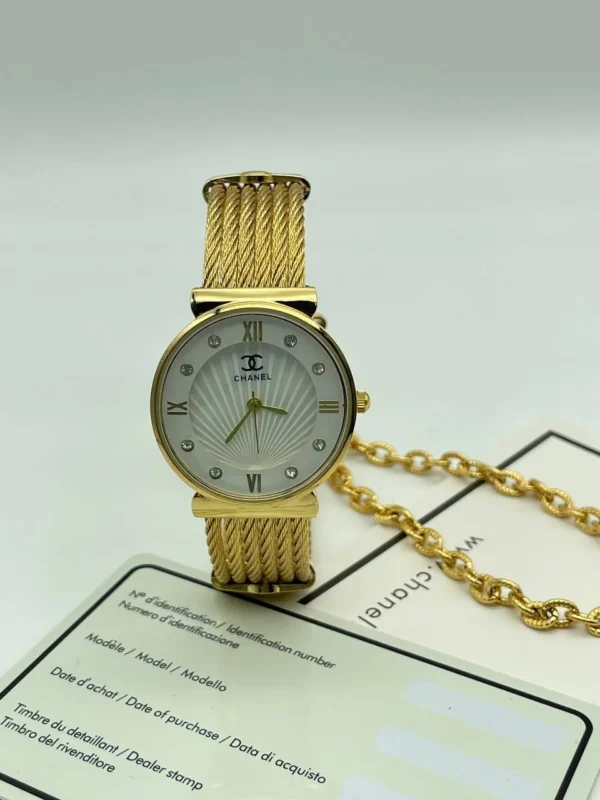 .Montre  CHANEL