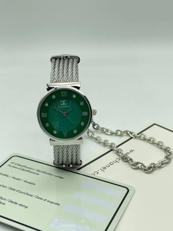 .Montre  CHANEL