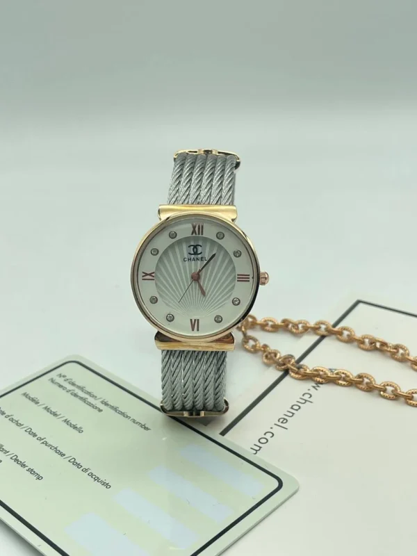 .Montre  CHANEL