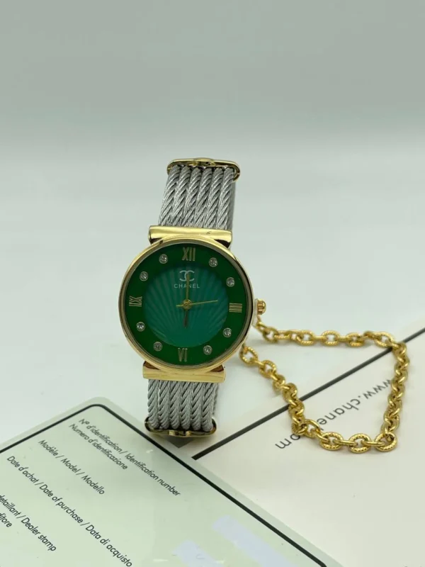 .Montre  CHANEL