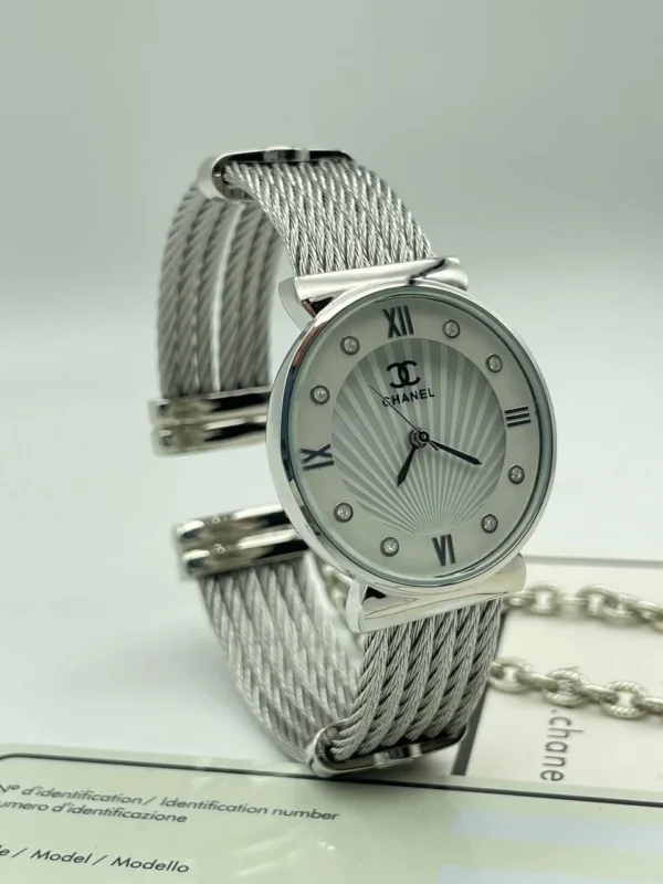 .Montre  CHANEL - Image 2