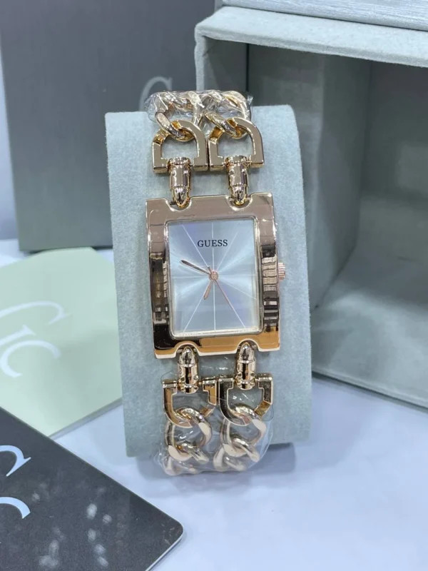 montre GUESS