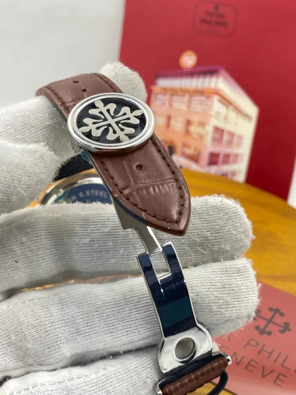 Patek Philippe Chronograph - Image 4