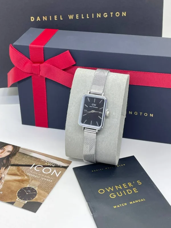 Montre DANIEL WELLINGTON Argenté