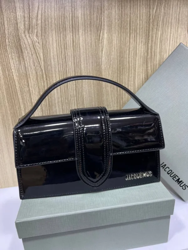 Jacquemus Le Grand Bambino