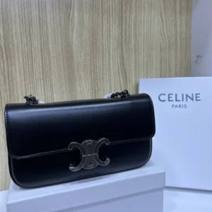 Celine Triomphe