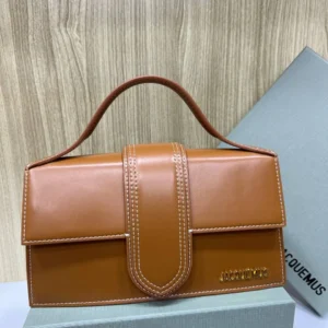 Jacquemus Le Grand Bambino