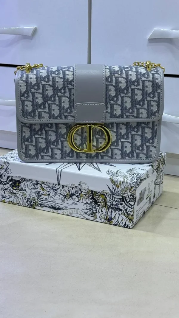 Dior 30 Montaigne Cigale