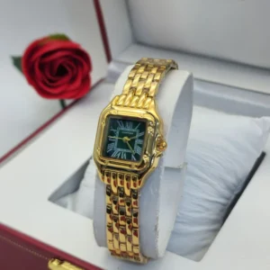 .Cartier Panthere
