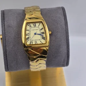 .  Cartier La Doña De Cartier