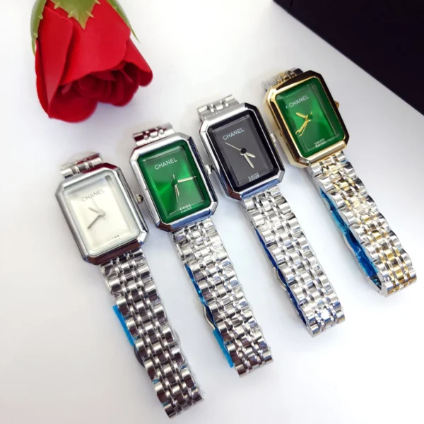 .CHANEL Pre-Owned - Image 2