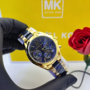 .       Mickael Kors  MK8430