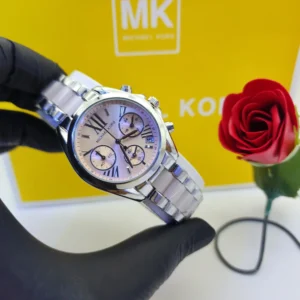 .       Mickael Kors  MK8430