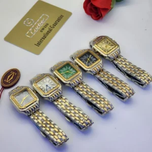 .                                      Cartier Panthere Taille Standard