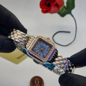 .                                      Cartier Panthere Taille Standard