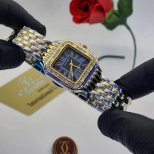 .                                      Cartier Panthere Taille Standard