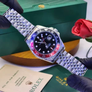 .Rolex GMT-Master II