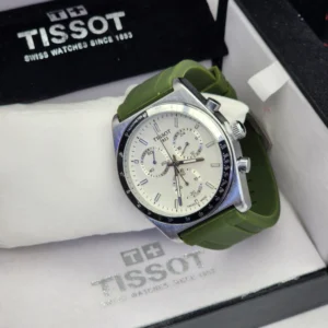 . Tissot PR516 chronographe à quartz